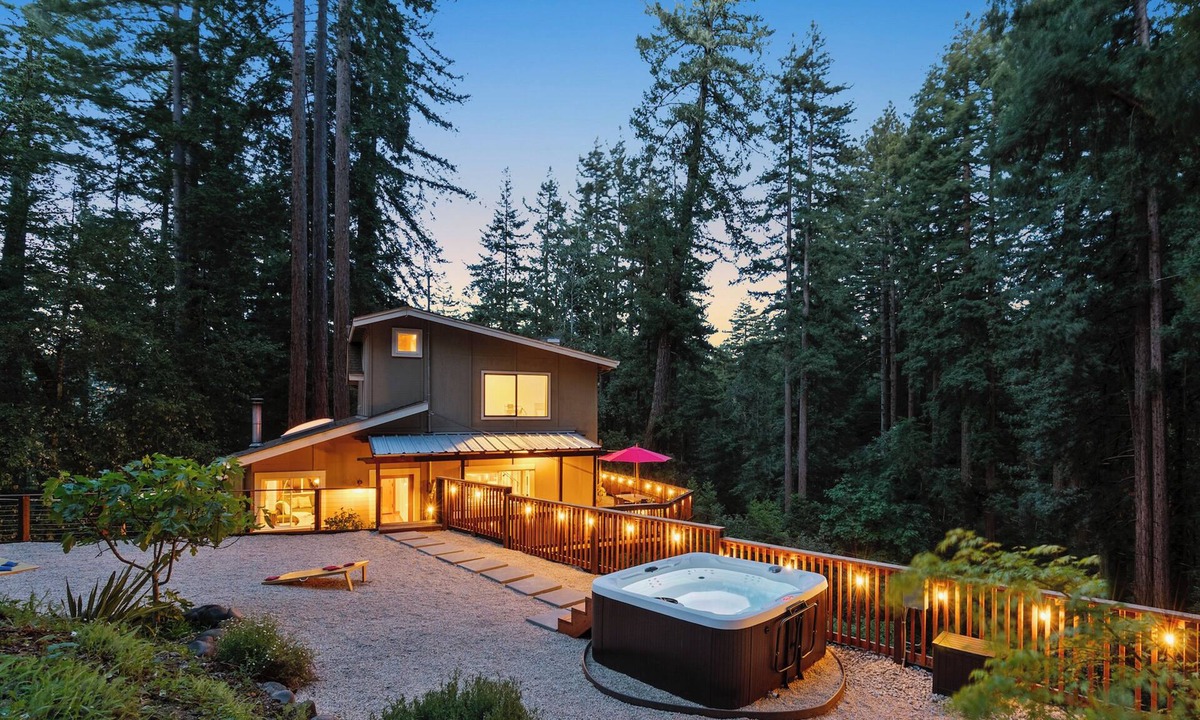 Ben Lomond Cabin | Redwood Oasis - Luxe Santa Cruz Cabin w/Hot Tub