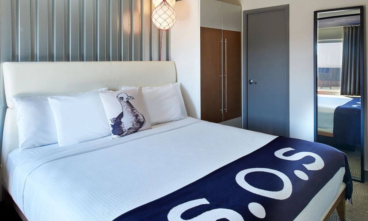 Fisherman's Wharf Hotel | Sailor's Quarters: Sunset Views & S'mores, Steps from Pier 39