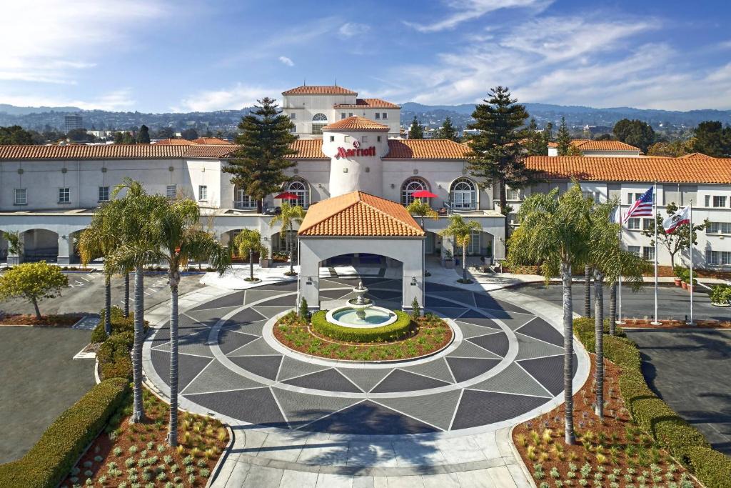 Central San Mateo Hotel | San Mateo Marriott San Francisco Airport