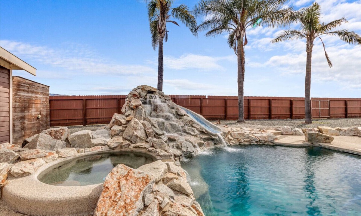 San Luis Obispo House | SLO Living At The Gateway To Edna Valley.
