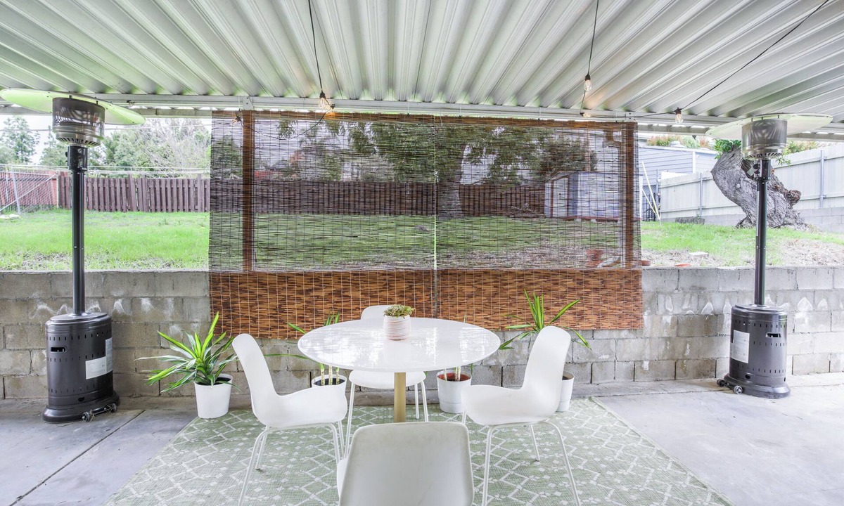 Fletcher Hills House | Spacious 4BR + Loft - Fletcher Hills Retreat