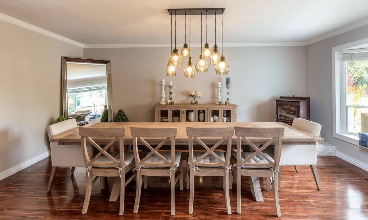Rancho Santa Teresa House | Spacious and comfortable 5-bedroom home in San Jose, ideal for families, relocations, and extended stays. Features a private backyard, ample parking, and easy access to major highways, tech campuses, and local dining.