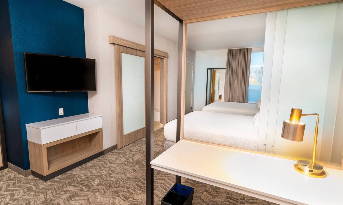Newark Hotel | SpringHill Suites by Marriott Newark Fremont