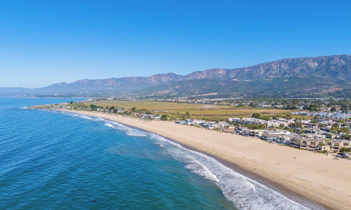 Carpinteria Condo | Stay At The Beach! Just Steps To The Sand And Sea