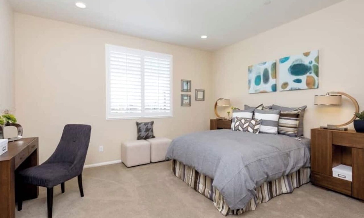 Moreno Valley House | Stunning Luxury Estate, 5BR, Chef’s Kitchen Loft, Serrano Heights, Sleeps 12