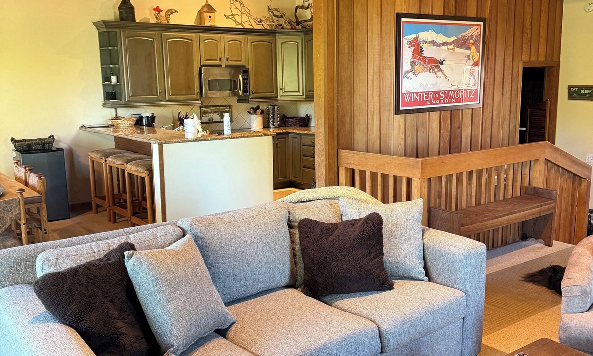 Mammoth Lakes House | Summer FUN! Perfect for two families. 4 bedrooms.
