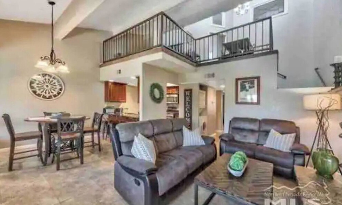 Tahoe Village Condo | Tahoe Getaway! 3 bed/2 bath, 5 minutes from the slopes!