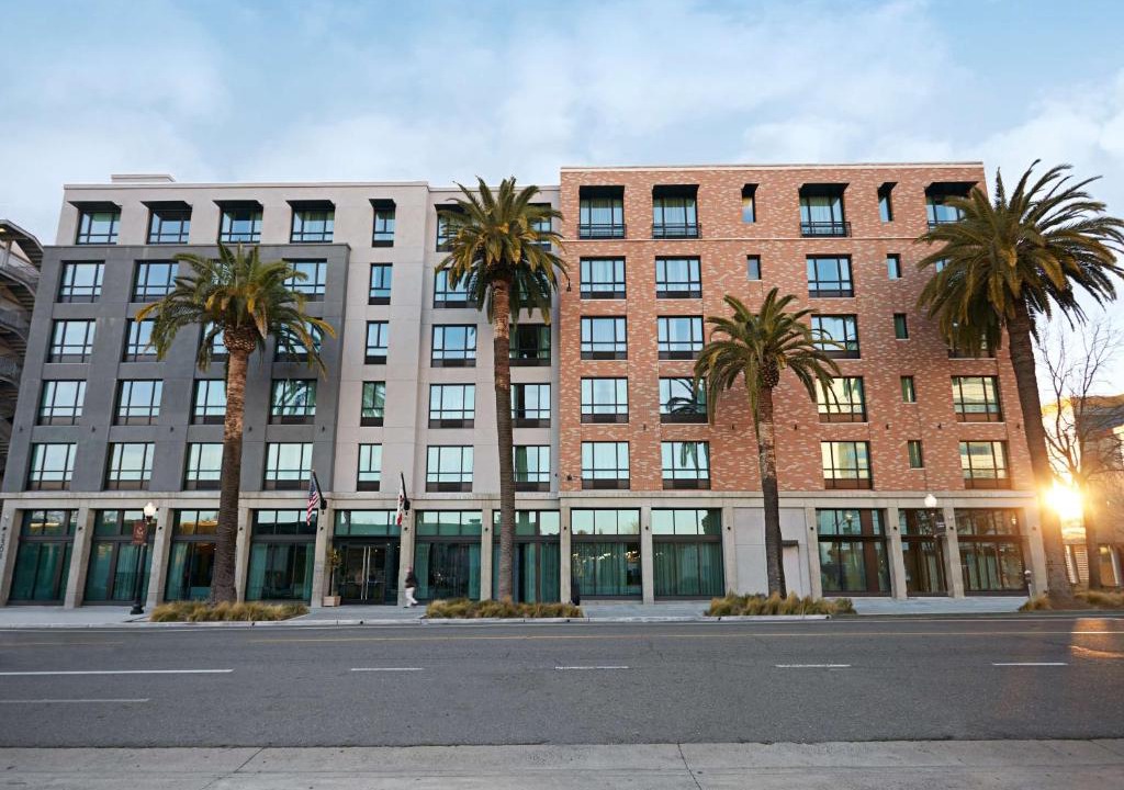 Midtown Sacramento Hotel | Tapestry By Hilton The Fort Sutter Hotel Sacramento, Ca