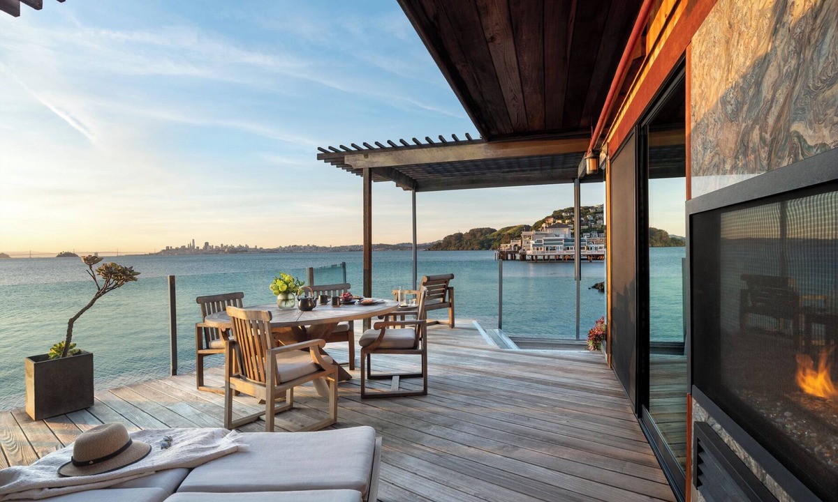 Sausalito Hotel | The Inn Above Tide