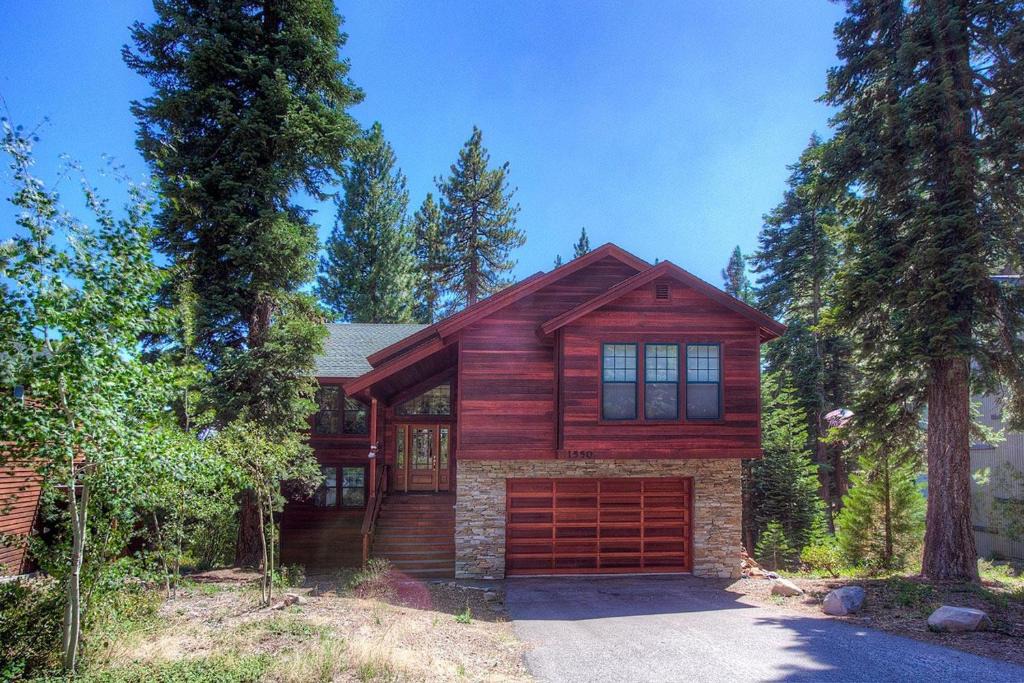 Kingswood Estates House | Timber View Lodge by Lake Tahoe Accommodations