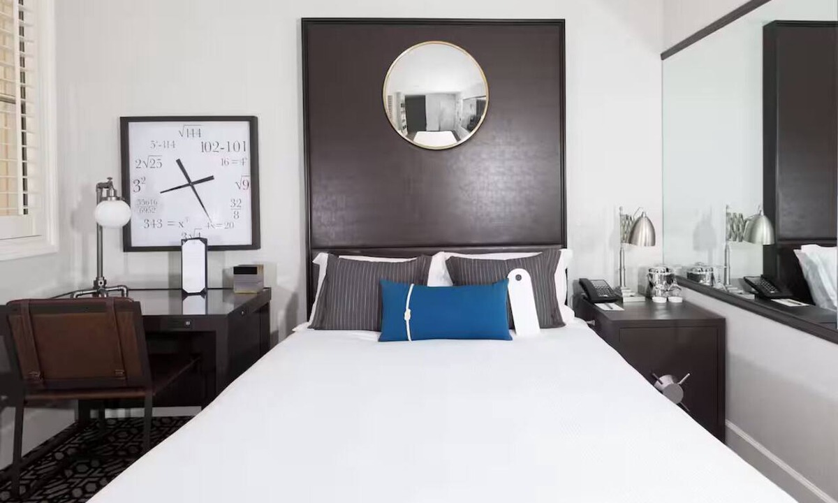 South Beach Hotel | Top Corner Hideaway Room w/Free Breakfast | 1 Mile to Oracle Park