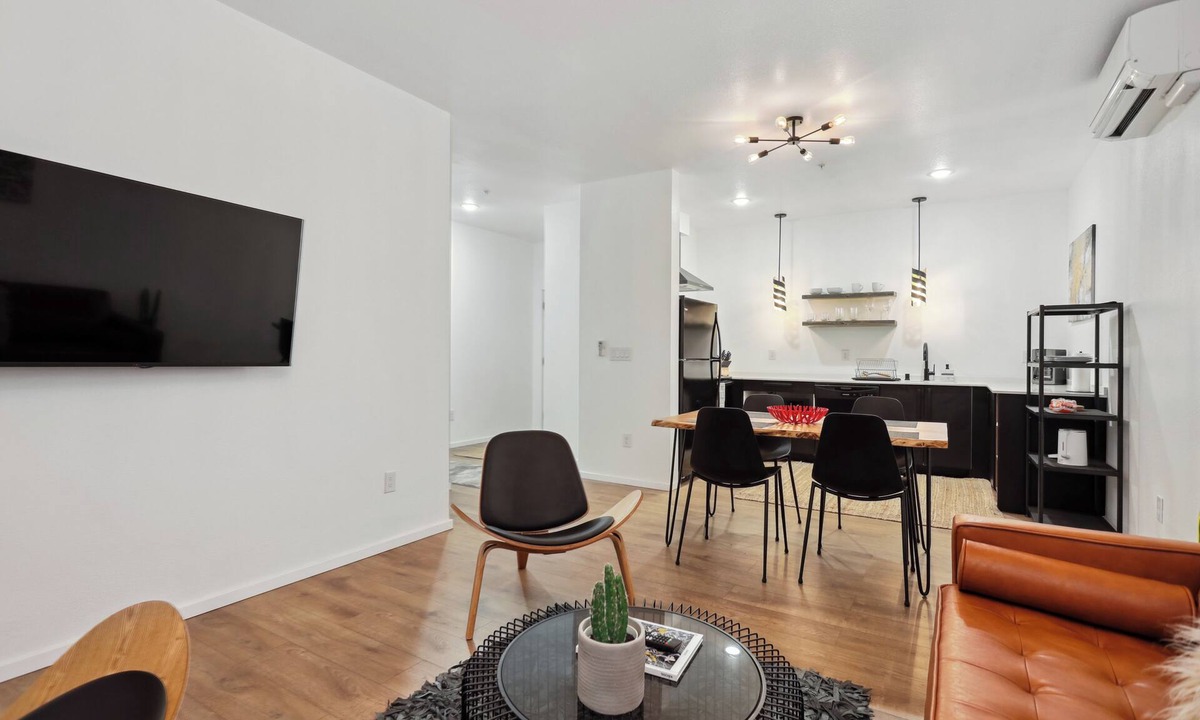 White Salmon Apartment | Two-bedroom suite-located downtown White Salmon, Suite 3 at The Iconica