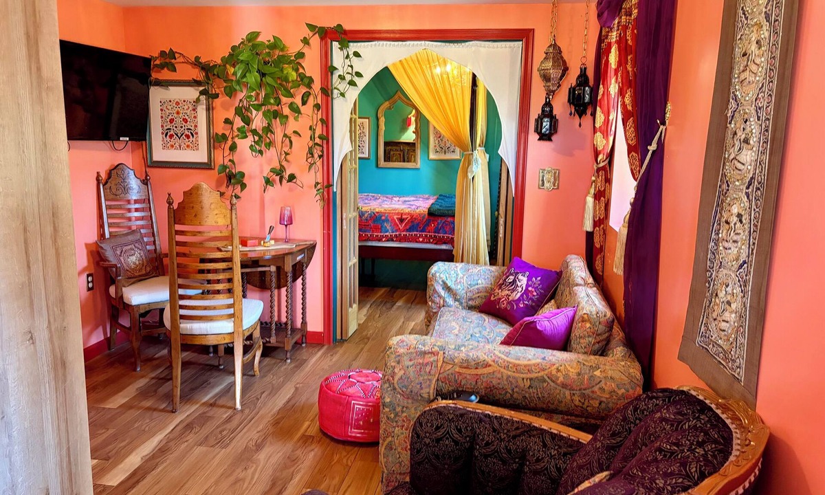 Vallejo Apartment | Unique Brand New Apartment in 1920's Home