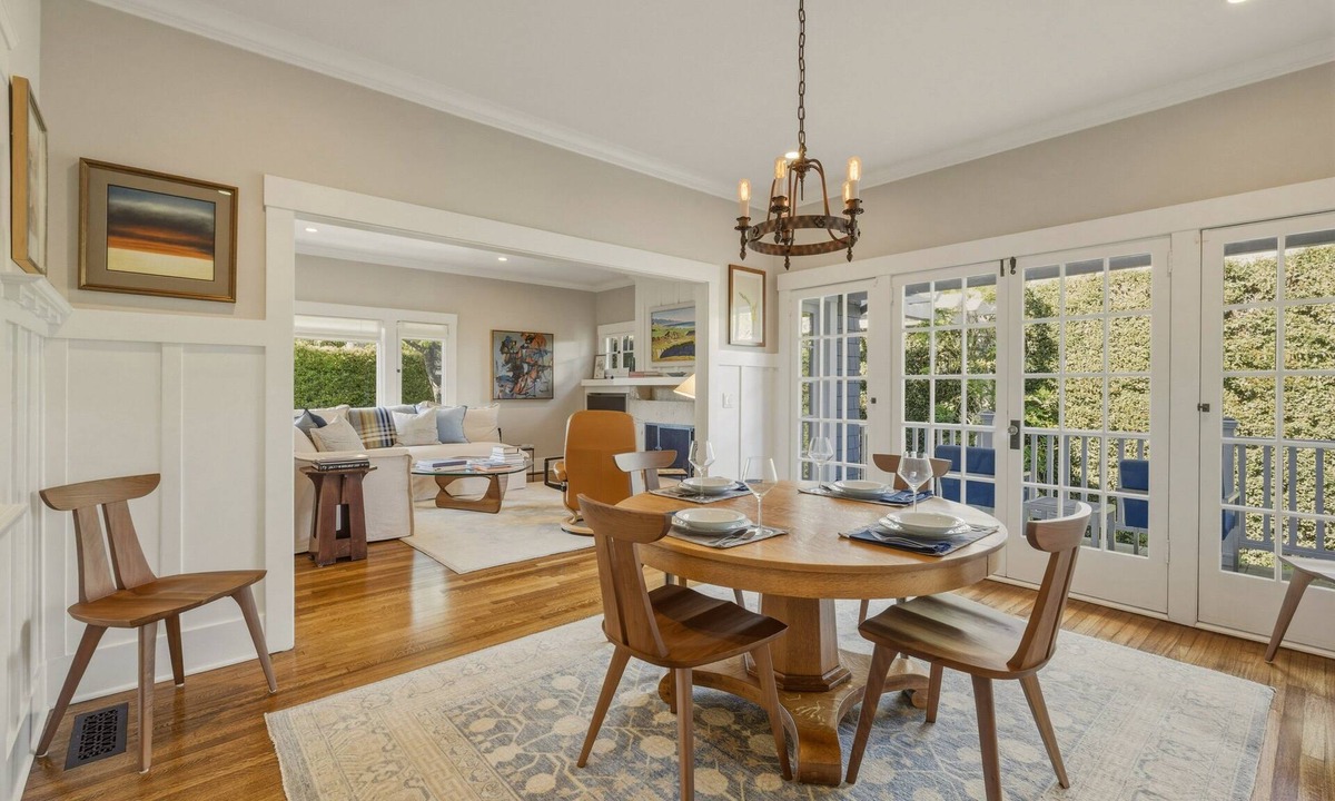 Upper East House | Upper East Side Home with Classic Charm a Beautiful Patio + Office