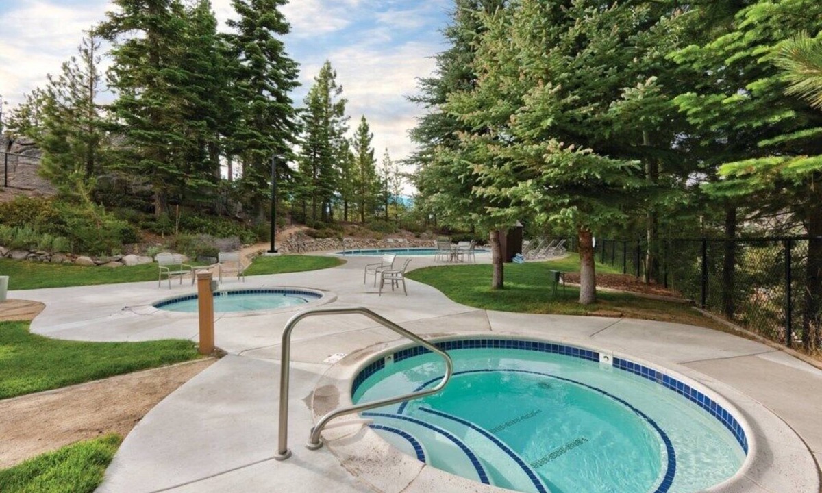 Tahoe Village Condo | WorldMark Lake Tahoe - 2 Bedroom Plus