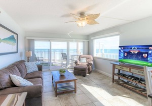 Direct Oceanfront - Corner Unit - Completely Renovated in Satellite Beach