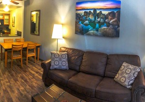 Village Lodge 800 Reviews, 60" Smart 4kHDTV, Exquisite.