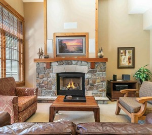 Horn Lodge Truckee 