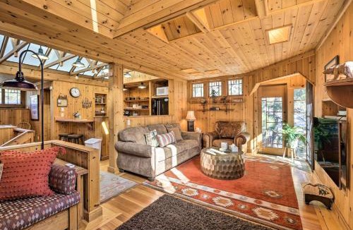 Upper Kingsbury House | < 1 Mi to Heavenly Lifts: Tahoe Area Townhome!