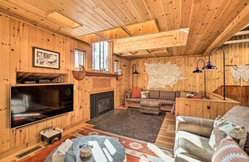 Upper Kingsbury House | < 1 Mi to Heavenly Lifts: Tahoe Area Townhome!