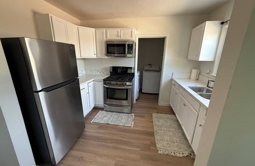 Bakersfield House | 2-bedroom house in soothing Bakersfield with refreshing AC