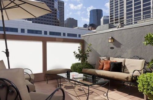 South Beach Hotel | 2 Relaxing Units with Modern Comforts in the Heart of San Francisco