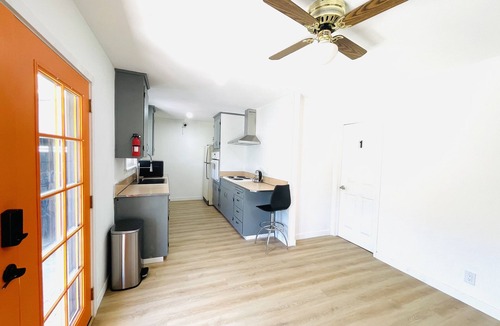 East San Jose House | 2 Stylish & Sunny Room Prime Silicon Valley Location
