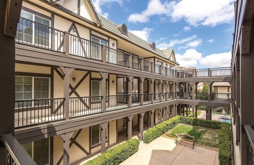 Solvang Apartment | 2BR Danish-style, 3 blocks to Solvang Windmill