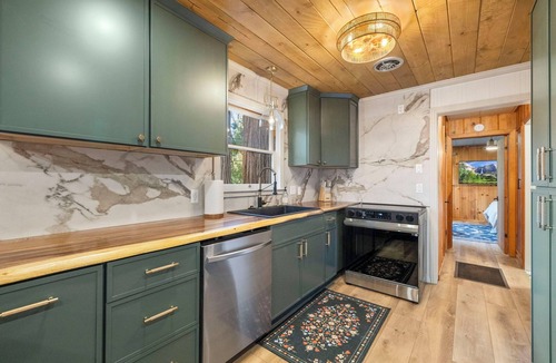 Twain Harte Cabin | 3-Acre Luxury Retreat | Sleeps 35 | 2 Cabins | Sauna, Hot Tubs, Firepits & More
