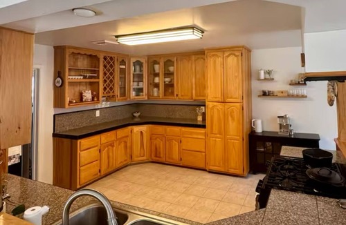 Cedar Ridge House | 3-BD 2 BA house in terrific Grass Valley with Pool and Hottub