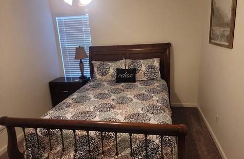 Redding House | 3 bedroom 2 bath near Bethel and Lake Shasta