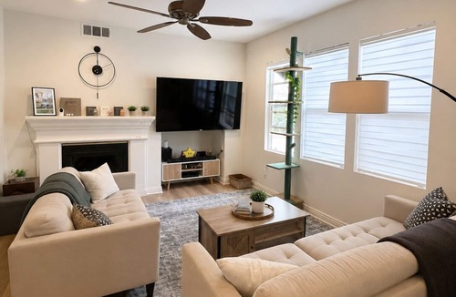 Lower Peters Canyon House | 3-bedroom townhome in peaceful Irvine bright and cozy