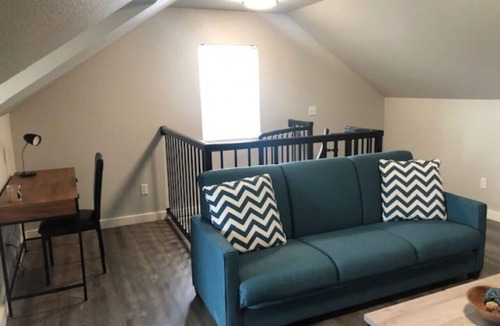Longview Apartment | 3143 Dover #3 · Modern Apartment High End Finishes & Washer/Dryer In-unit.