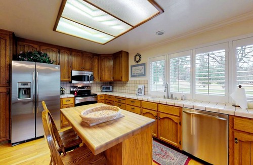 Groveland House | 3BR Golf-Course-Front Home w/Game Room