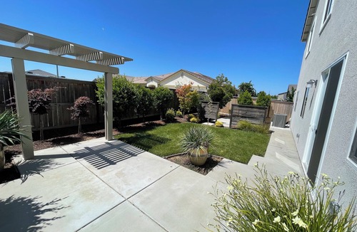 Olivehurst House | 4-bedroom, 2.5 bath, in soothing Plumas Lake with Internet