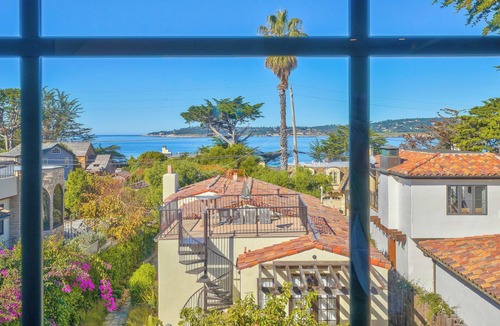Carmel Point House | 4002 La Maubeche - Updated Home on Carmel Point