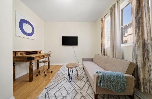 Duarte Apartment | 4Bed 3Bath Modern Townhouse - Four bedrooms near Pasadena, LA