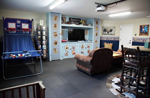 Coarsegold House | 4BR House, Pool, Dog-Friendly, Game Room & Fire Pit