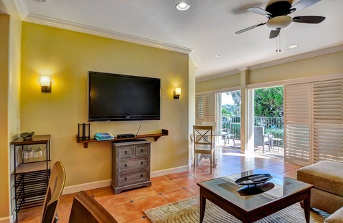 Carlsbad Condo | 604 Gorgeous Renovated Condo, Steps to Omni Spa, PFC & Exclusive Building Pool