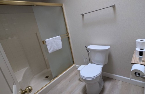 Columbia Apartment | A Cozy Room with Private Entrance