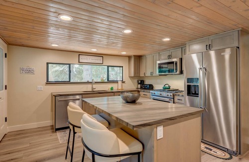 Ridgewood House | A-frame home with large deck, game room, wood fireplace & near the lake - dogs ok
