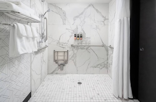 Riverside Hotel | Affordability Meets Comfort! 4 Posh Units, Near Spokane Convention Center