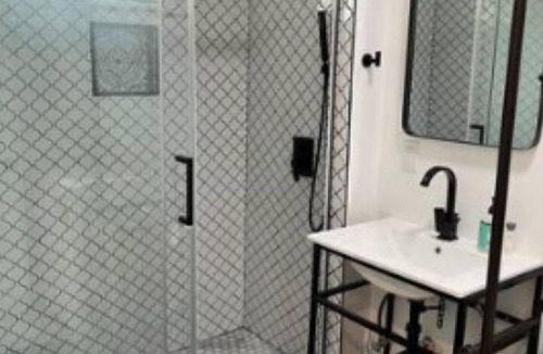 North Central Apartment | Amazing Studio in Pasadena!