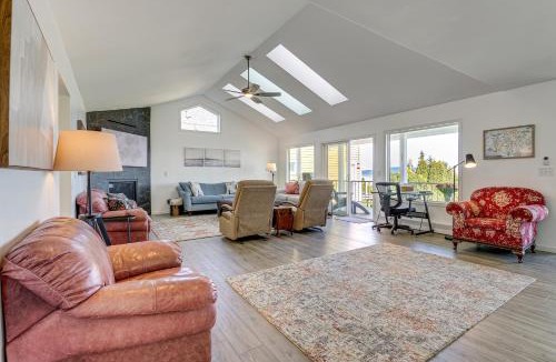 Anacortes House | Anacortes Home w/Views of Puget Sound