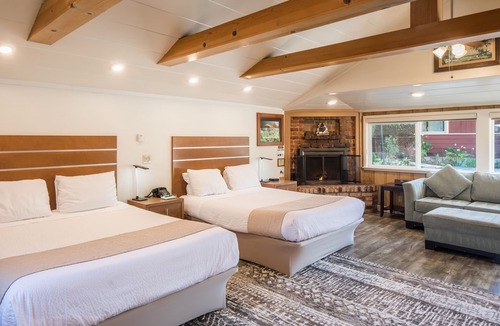 Pacific Grove Hotel | Andril Fireplace Cottages