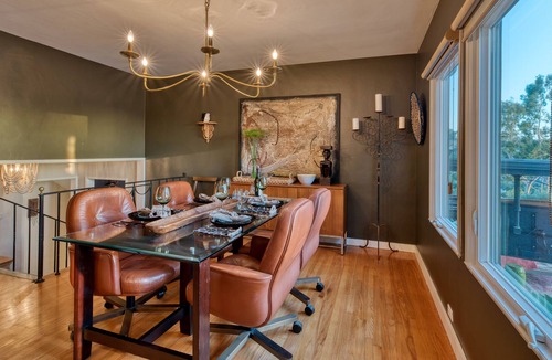 Eagle Rock House | "Angels Landing" a chic pool & spa getaway w/ panoramic views