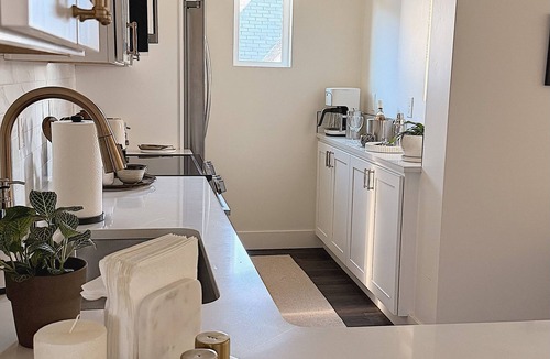Logan Apartment | Augusta Vine Spokane Luxury Home Near Gonzaga 201