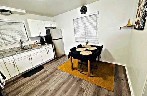 Midtown Sacramento Apartment | Backyard Bliss - Summer BBQs and Firepit Nights