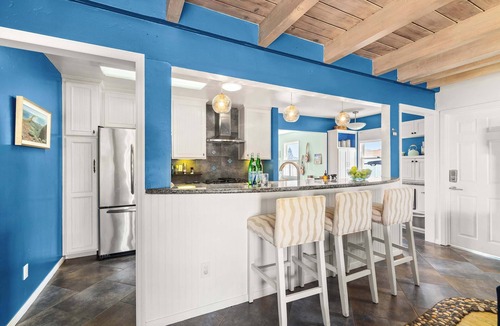 North Pacific Beach House | Beach Days Pool House