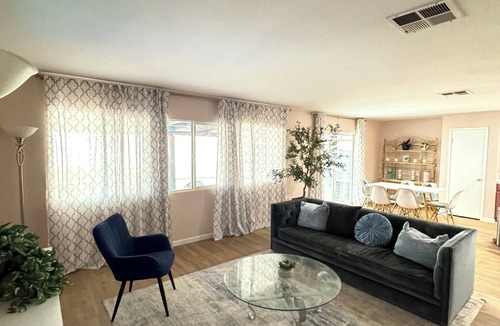 Moreno Valley House | Beautiful 5 BR+3 BA home w/AC and Wifi